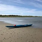 6 Person In *