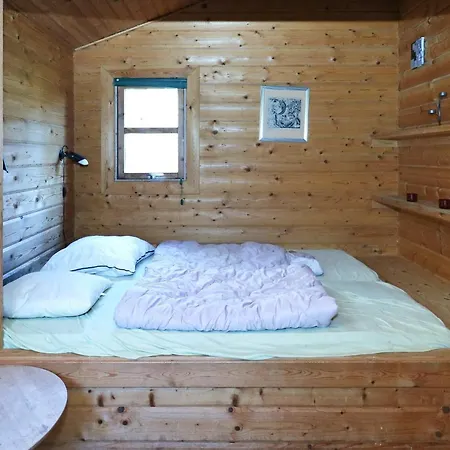 Hébergement de vacances 6 Person In *